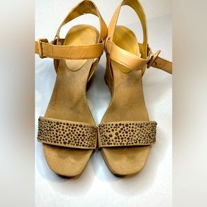 Nine West Wedge Cork Heel. Tan. Size 8.